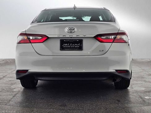 Used 2024 Toyota Camry LE image 4