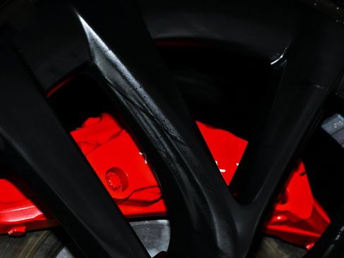 Used 2021 Tesla Model S Plaid image 74