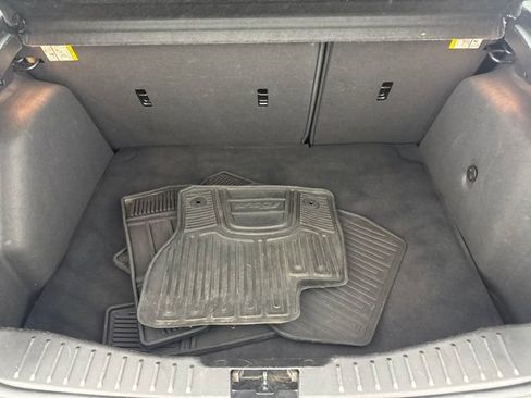 Used 2014 Ford Focus SE FWD image 25
