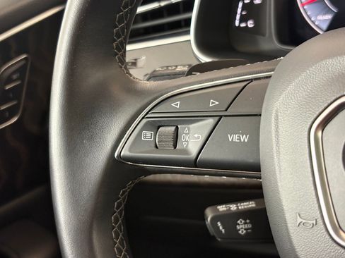 Certified 2022 Audi Q8 Premium Plus image 16