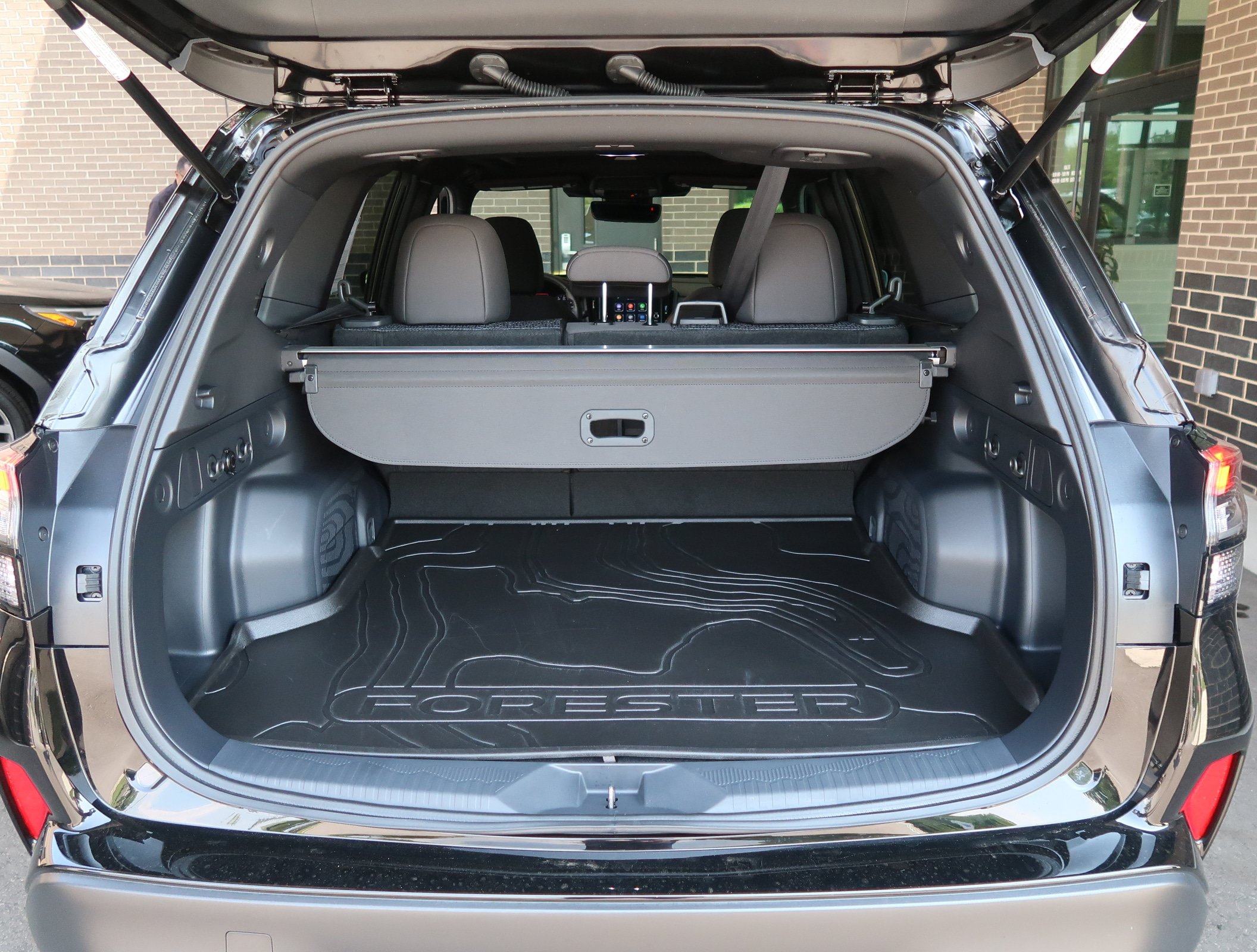 Certified 2026 Subaru Forester Premium AWD/4WD image 32