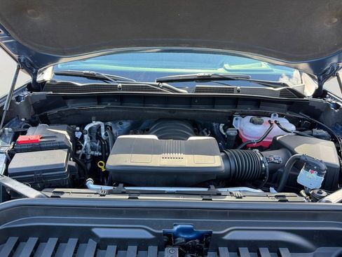 Used 2026 GMC Sierra 1500 Elevation image 9