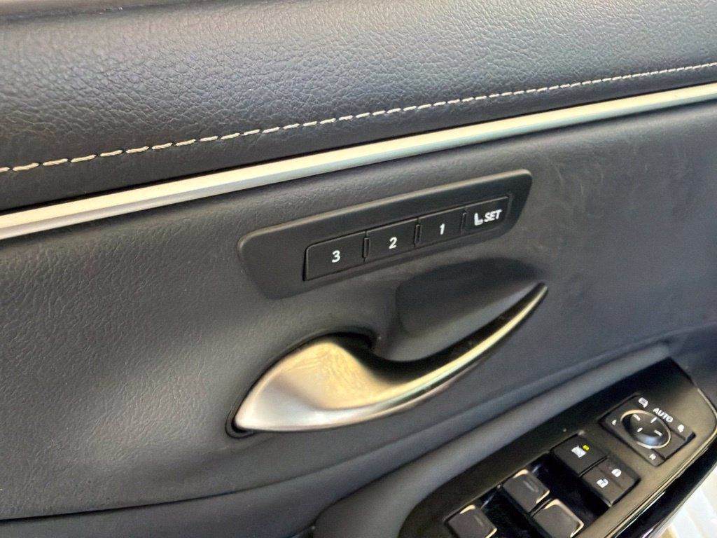 Used 2024 Lexus ES 350 F Sport w/ Accessory Package (Z2) FWD image 41