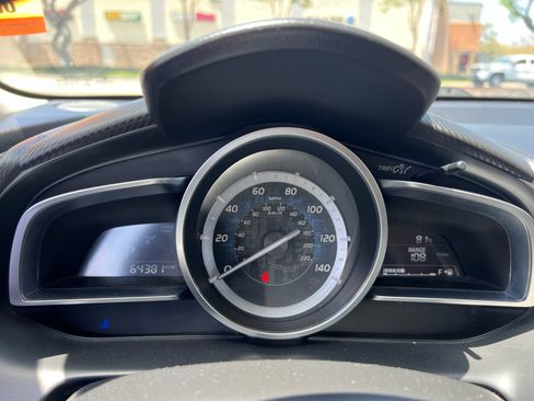 Used 2018 Toyota Yaris iA FWD image 18