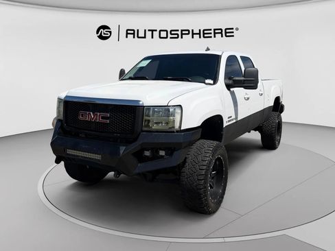Used 2007 GMC Sierra 2500 SLT w/ Convenience Package AWD/4WD image 3