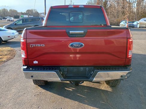 Used 2016 Ford F150 XLT w/ Equipment Group 302A Luxury image 4