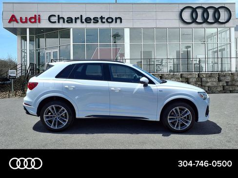 New 2025 Audi Q3 2.0T Premium image 2