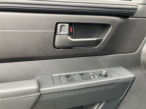 New 2026 Toyota Tundra SR image 11