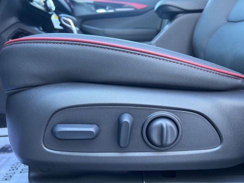 New 2026 Chevrolet TrailBlazer RS w/ Convenience Package image 10