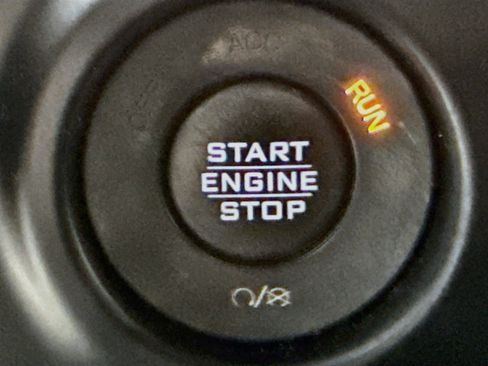 Used 2019 Jeep Wrangler Unlimited Rubicon AWD/4WD image 21