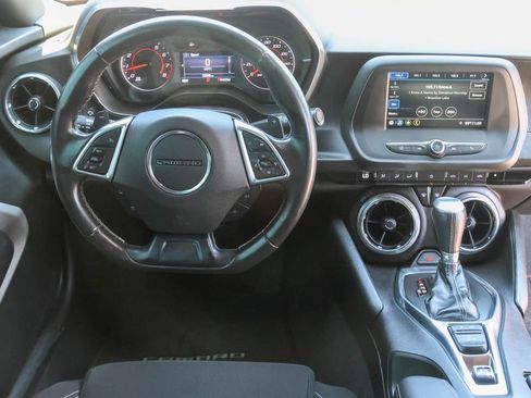 Used 2019 Chevrolet Camaro LT RWD image 10