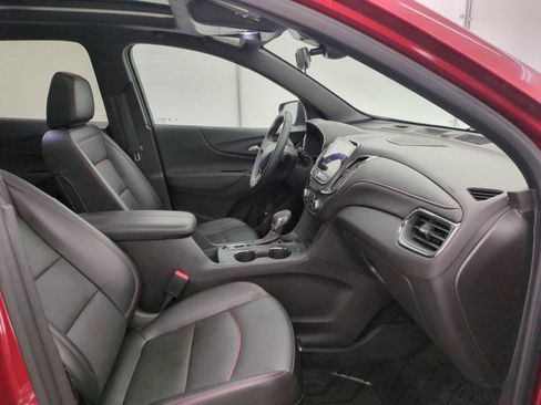 Used 2024 Chevrolet Equinox RS w/ RS Leather Package image 21