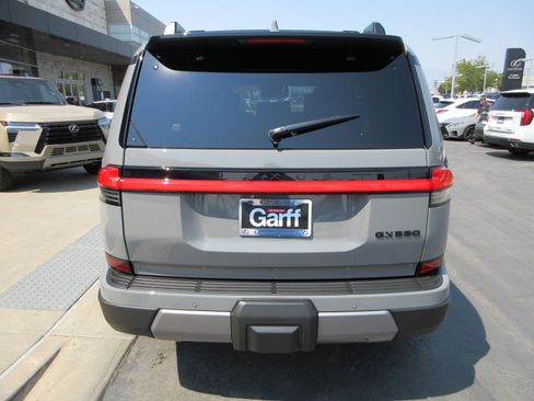 Used 2026 Lexus GX 550 AWD/4WD image 7