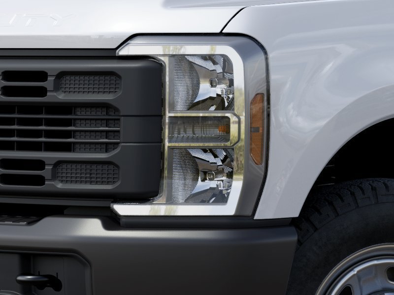 New 2027 Ford F350 XL w/ 360-Degree Camera Package AWD/4WD image 18