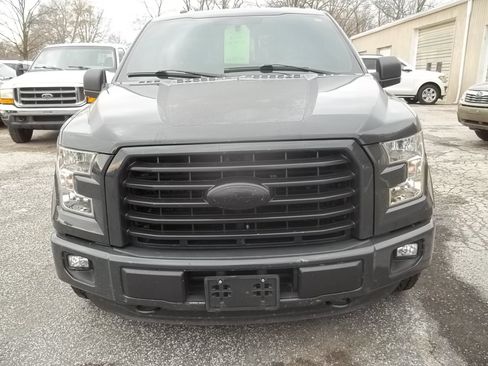 Used 2016 Ford F150 XLT w/ Equipment Group 302A Luxury AWD/4WD image 3