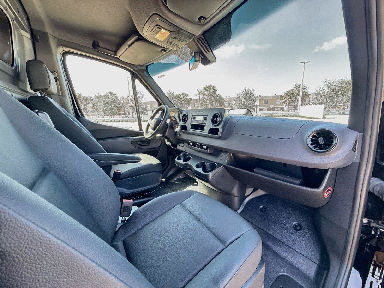 Used 2026 Mercedes-Benz Sprinter 2500 image 18