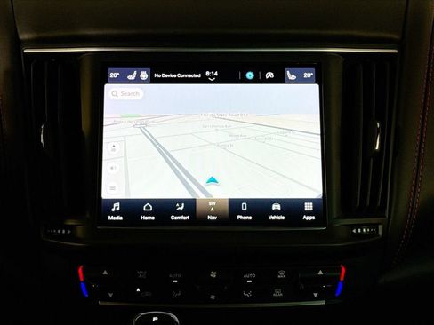 Used 2024 Maserati Levante GT Ultima AWD/4WD image 13