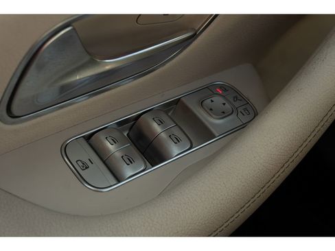 Used 2022 Mercedes-Benz GLE 350 image 28