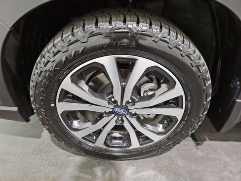 Used 2021 Subaru Forester Limited image 11