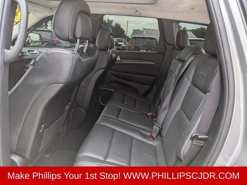 Used 2021 Jeep Grand Cherokee Summit w/ Platinum Series Group AWD/4WD image 13