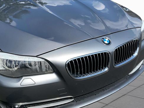 Used 2013 BMW 528i Sedan RWD image 28