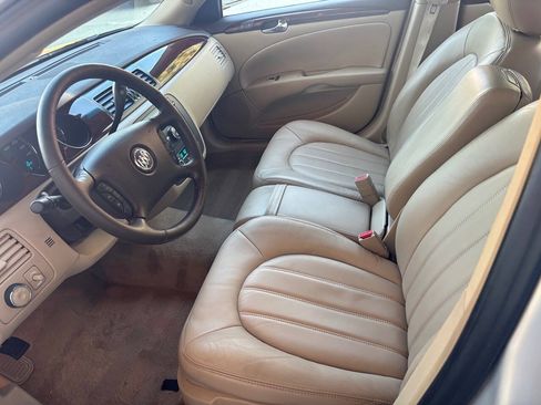Used 2009 Buick Lucerne CXL w/ Driver Confidence Package FWD image 11