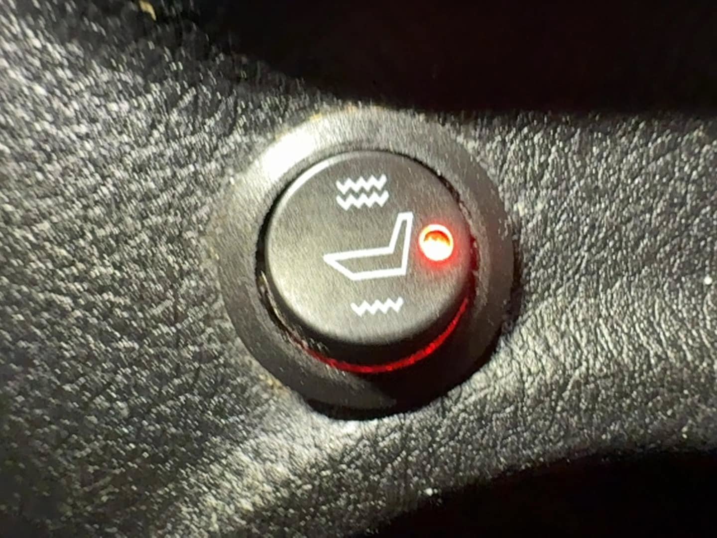 Used 2011 Jeep Wrangler Unlimited Sport AWD/4WD image 34