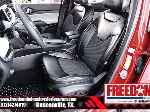 Used 2023 Jeep Compass Latitude w/ Convenience Group image 13