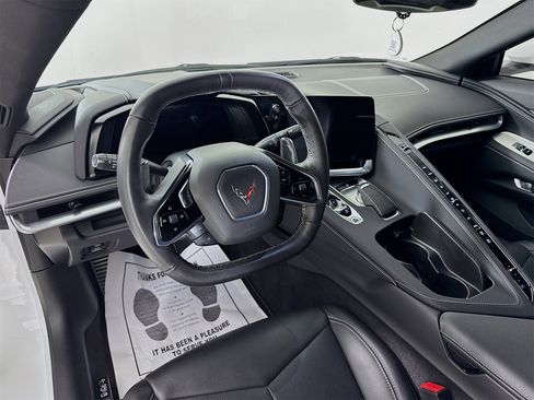 Used 2023 Chevrolet Corvette Stingray w/ Z51 Performance Package image 10