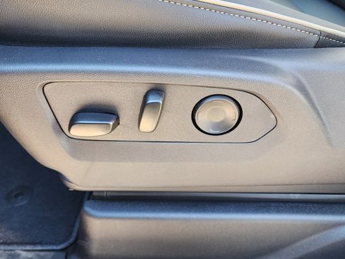 New 2026 GMC Yukon Elevation w/ Elevation Premium Package image 17