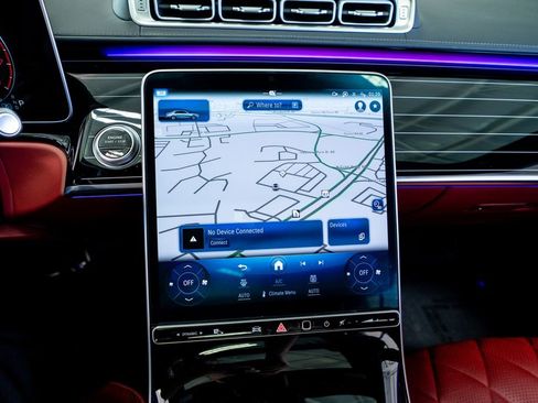 Used 2023 Mercedes-Benz S 580 S 580 image 46