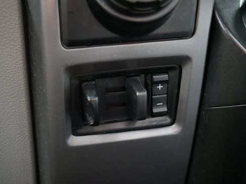Used 2016 Ford F150 XLT w/ Equipment Group 302A Luxury AWD/4WD image 24
