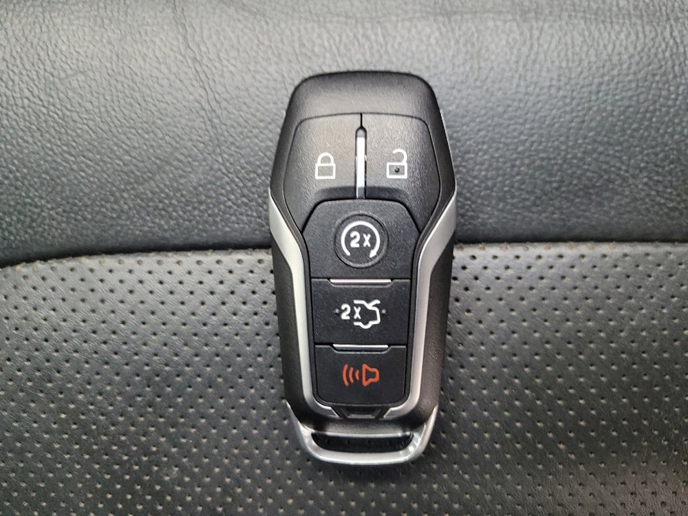 Used 2017 Ford Explorer Sport AWD/4WD image 32