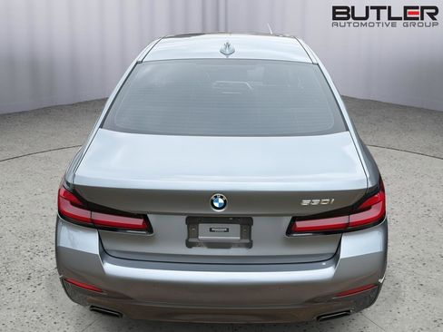 Used 2021 BMW 530i w/ M Sport Package RWD image 9