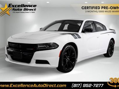Used 2018 Dodge Charger SXT w/ Blacktop Package