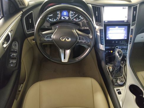 Used 2020 INFINITI Q50 Luxe w/ Essential Package (3.0T Luxe) RWD image 22