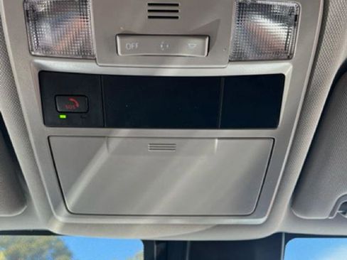 Used 2023 Toyota Tacoma SR5 image 19