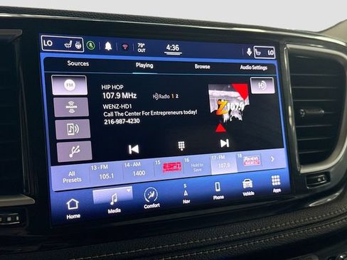 Used 2021 Chrysler Pacifica Limited w/ Premium & Safety Sphere Group AWD/4WD image 16