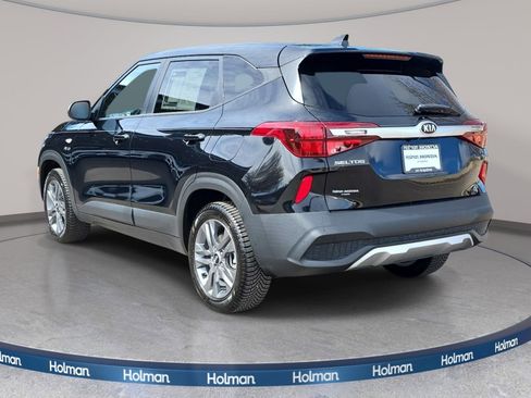 Used 2021 Kia Seltos LX image 5