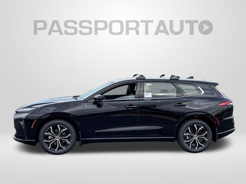 New 2026 Toyota Crown Signia XLE image 2