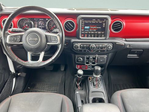 Used 2022 Jeep Gladiator Rubicon w/ Cold Weather Group AWD/4WD image 12