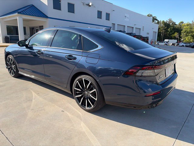 Used 2026 Honda Accord Touring image 5