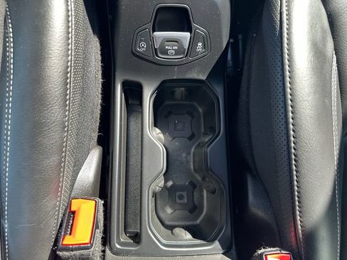 Used 2023 Jeep Renegade Limited w/ Sun/Sound Group AWD/4WD image 35