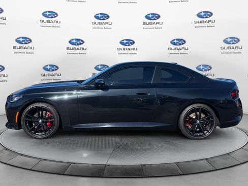 Used 2024 BMW 230i Coupe w/ Premium Package RWD image 3