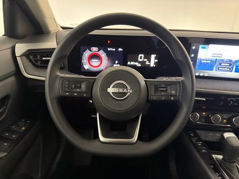 New 2026 Nissan Kicks S FWD image 17