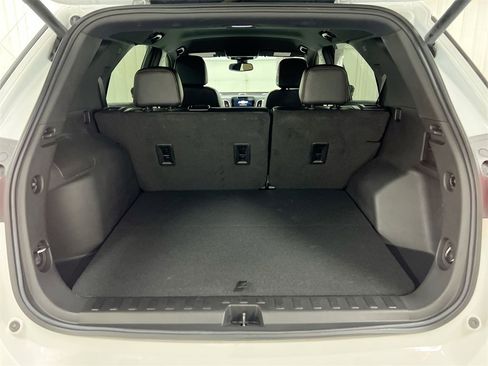Used 2022 Chevrolet Equinox Premier image 24