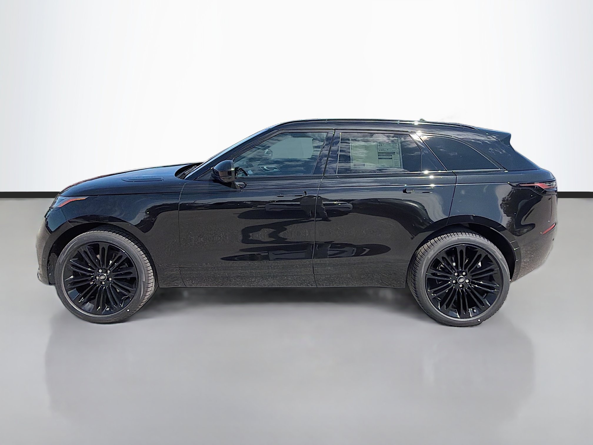 New 2026 Land Rover Range Rover Velar Dynamic SE AWD/4WD image 2