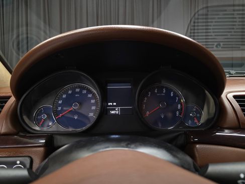 Used 2013 Maserati GranTurismo Sport image 22