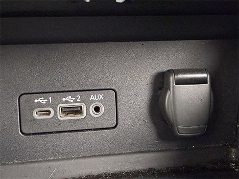 Used 2022 Nissan Sentra SV image 22