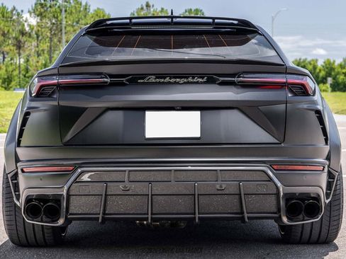 Used 2021 Lamborghini Urus AWD/4WD image 7